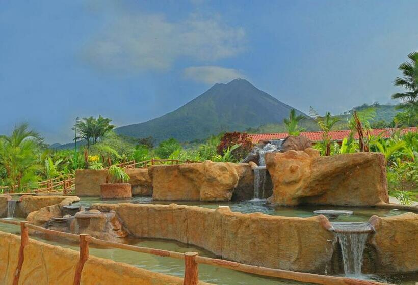 Volcano Lodge, Hotel & Thermal Experience