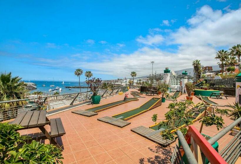 Estudio 2 Costa Adeje