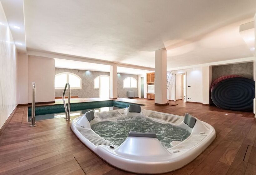 Villa Riviera  Bluchalet