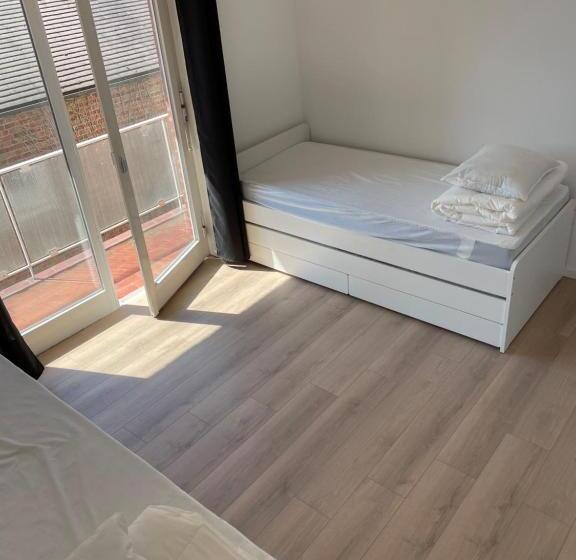 Appartement Place Léopold 1er à La Panne à 100m De La Plage