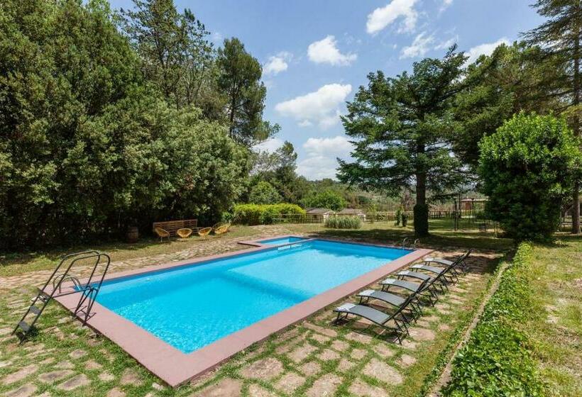 L Aviador De Can Ton, In The Middle Of Nature With Its Own Stream