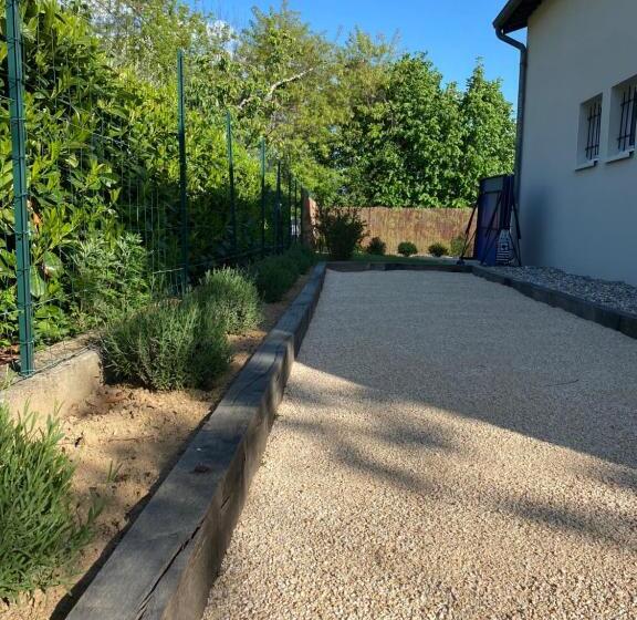 La Petite Caserne   Gite 4 étoiles