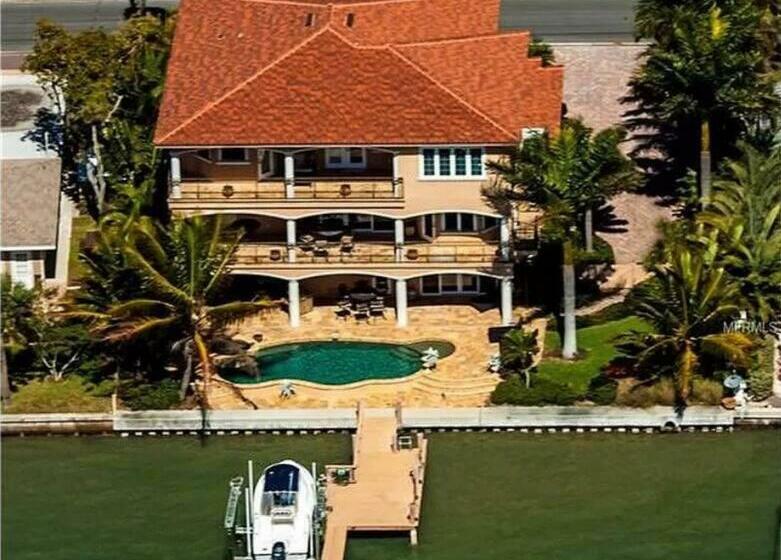 Large Mediterranean Oasis   Water Views & Pool