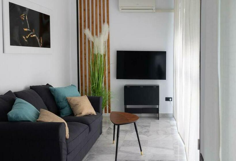 Precioso Apartamento Recién Reformado Con Parking