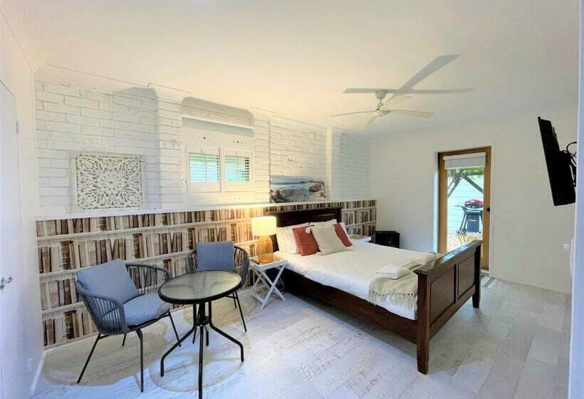 The Studio At Maddie S Beach House