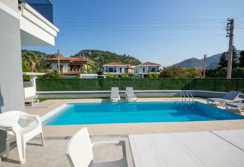 Villa Angel B Camdibi Marmaris Family Only