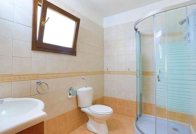 Villa Tsikkos Ena