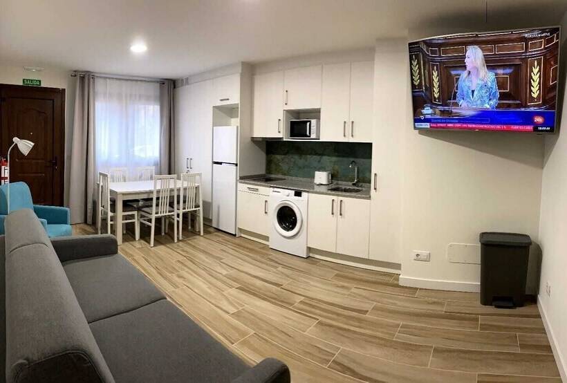 Apartamentos Torreones De Cartes