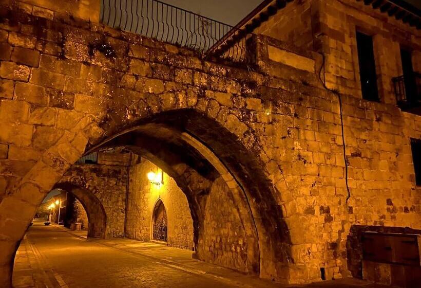 Apartamentos Torreones De Cartes