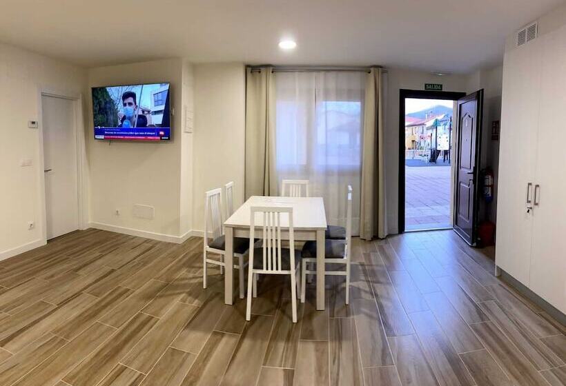 Apartamentos Torreones De Cartes