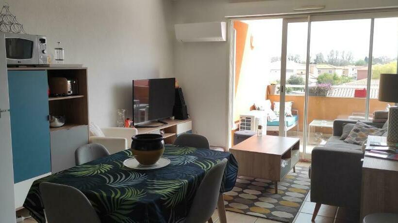 Appartement Avec Grande Terrasse à 15 Mn De La Mer