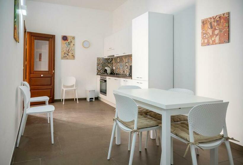 Cavour Apartments