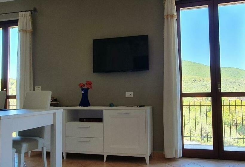 Delizioso Appartamento A Capalbio Con Vista