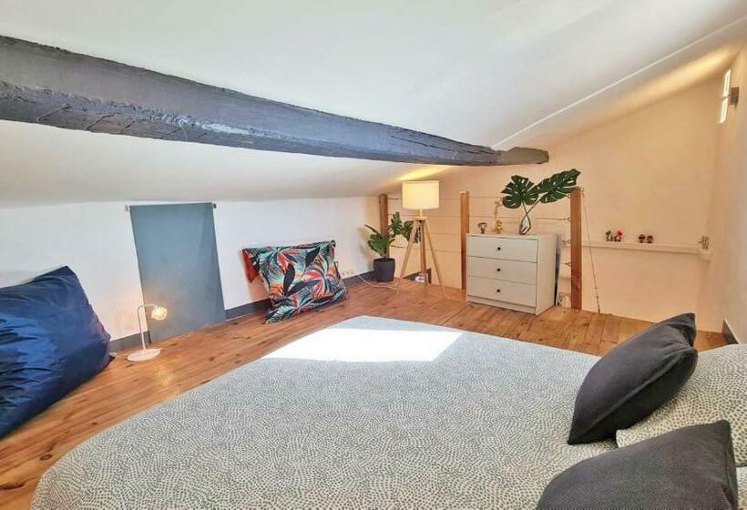Gregbnb   T2 Climatisé Mezzanine   Atypique   Centre Ancien