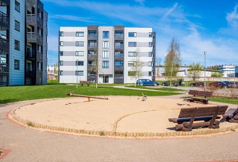 Haraka Apartment With Sunset Balcony
