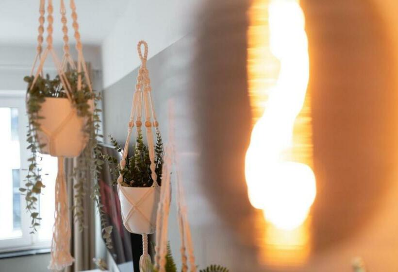 Koje Zwei I Apartment In Stadtmitte Mit Parkplatz