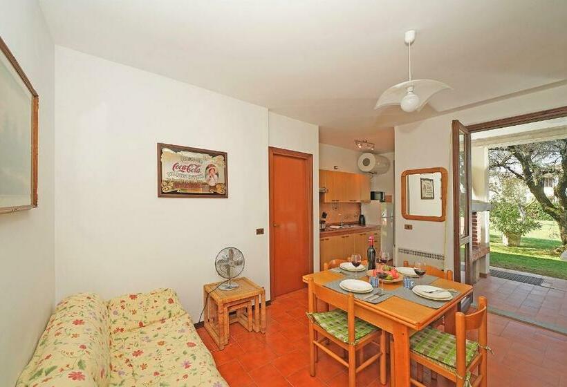 Lina S Apartment Gardagate