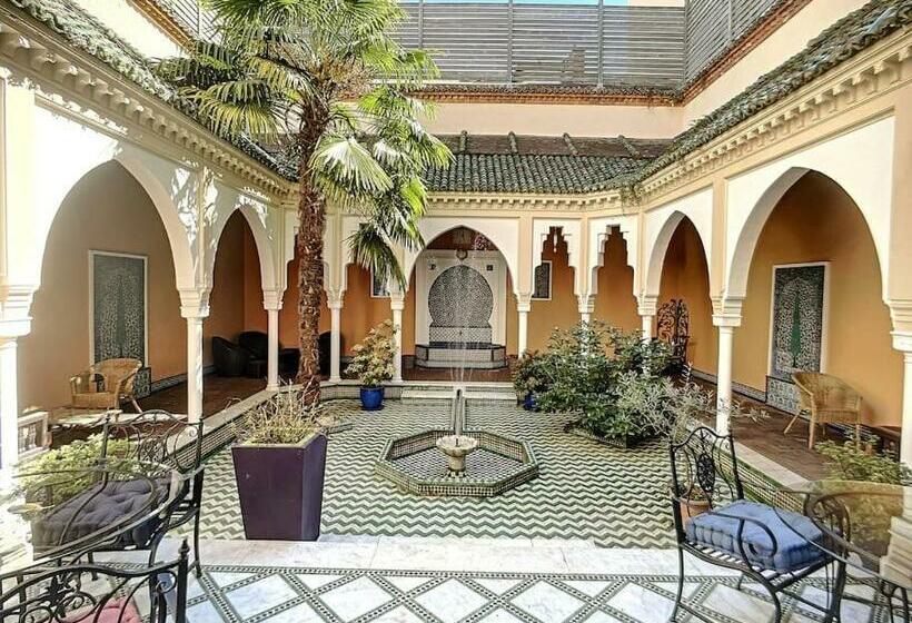 Magnifique Riad Avec Patio Extérieur