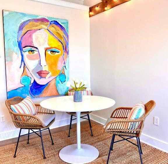 Serene Waterfront Studio In Downtown Portsmouth