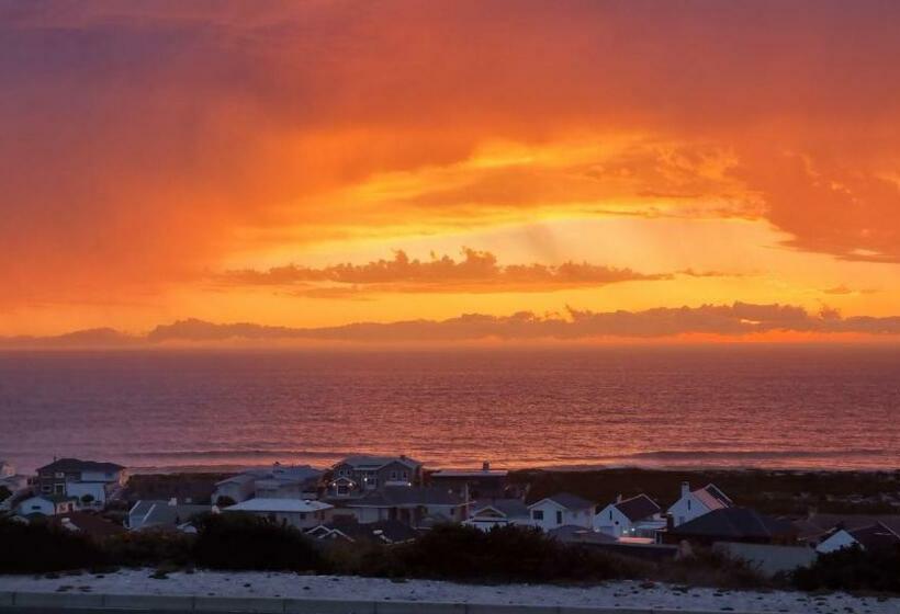 Skye Coastal House Beachfront Living