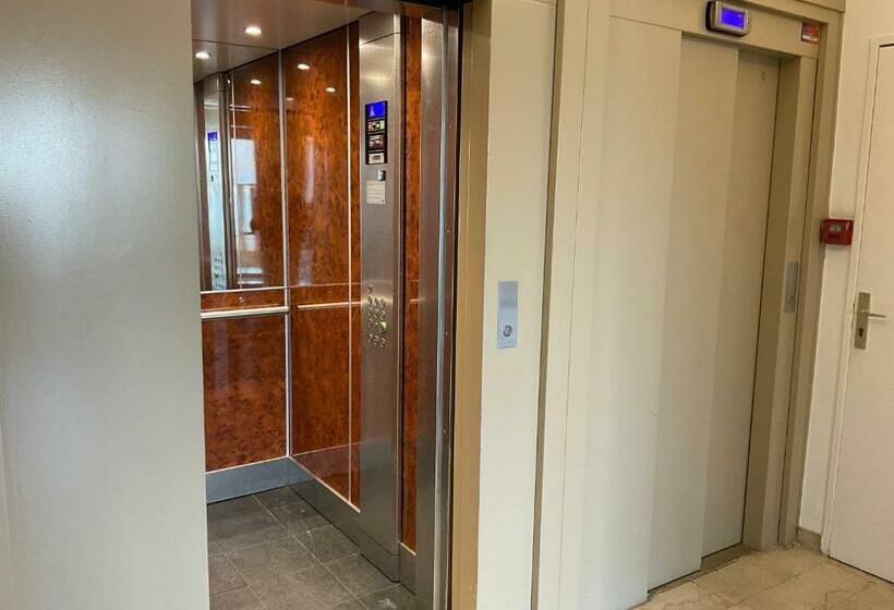 Somptueux Appartement Face à La Mer