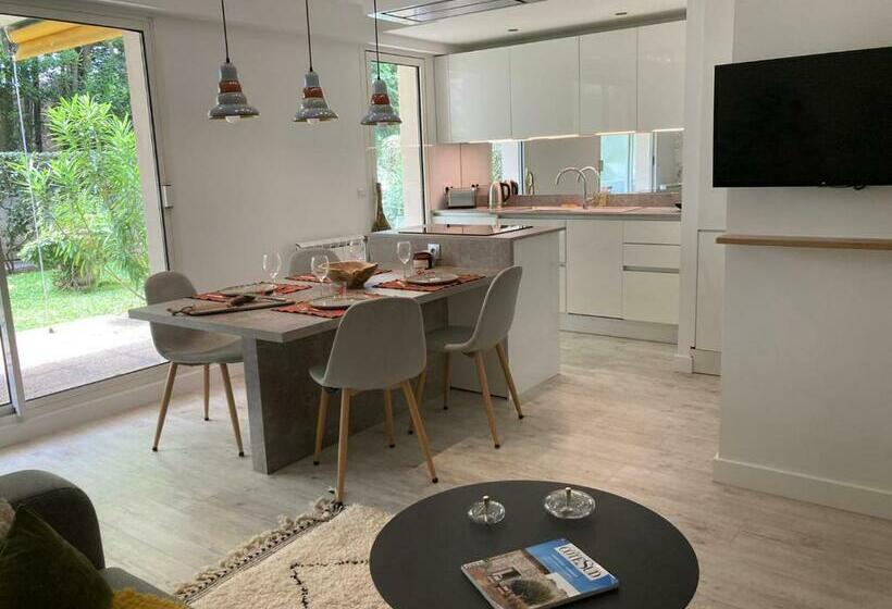 Superbe Appartement Avec Jardin Saint Charles