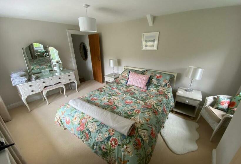 ‘the Nest’ A Beautiful Cottage In Devon