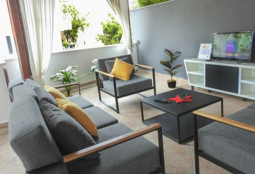 Vacation Vibes   Modern Apartment In Golem Near Sea