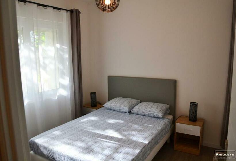 Vias Village   T2 Climatisé Dans Ancien Domaine Viticole