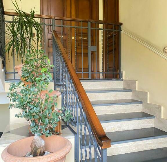 Villa Sorge Apartments