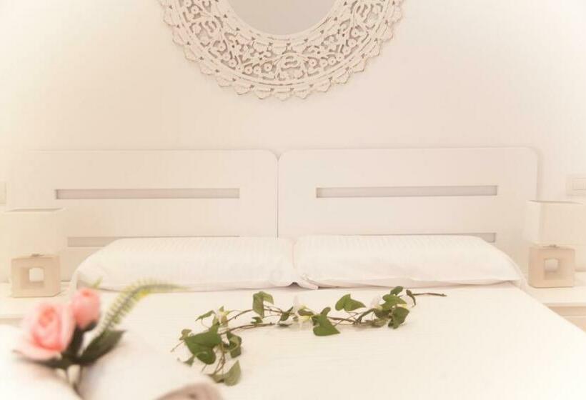 Apartamentos Thaisay Luz Del Mar I