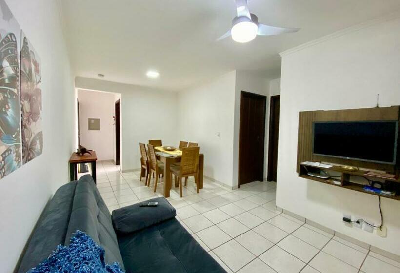 Apto No Centro Perto Do Shopping Com 2 Quartos De Casal Arcond Wifi Fibra Homeoffice E Garagem Em Do