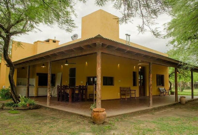 Casa De Vacaciones Con Piscina