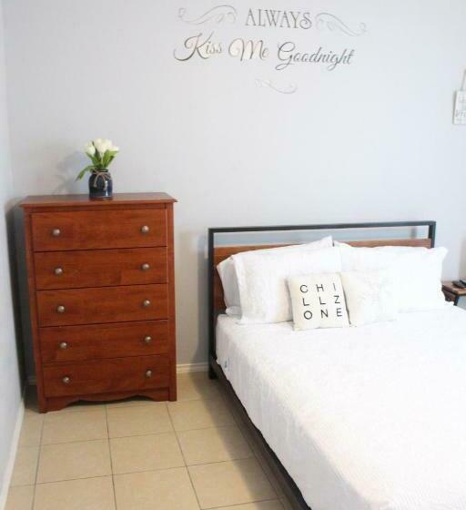 Casa Roble. Downtown Brownsville