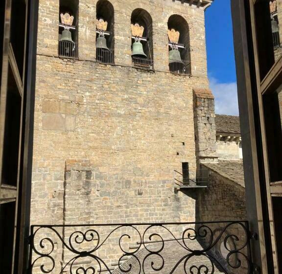 El Balcón De La Catedral
