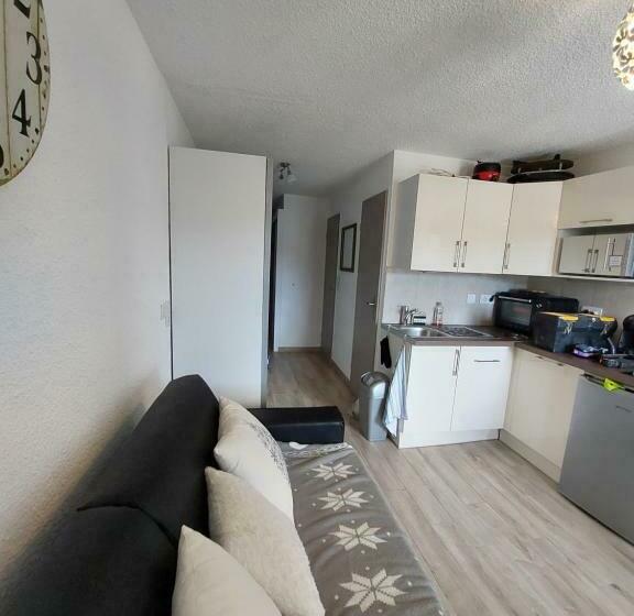 Studio Rénové Grand Confort 3 étoiles Résidence Les Crêtets