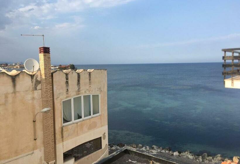 La Marinella Apartment