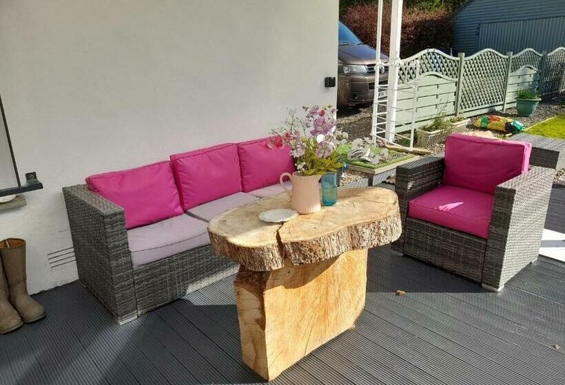 Pinetree Cottage, Dog Friendly, Holiday Let, Callander Invertrossachs