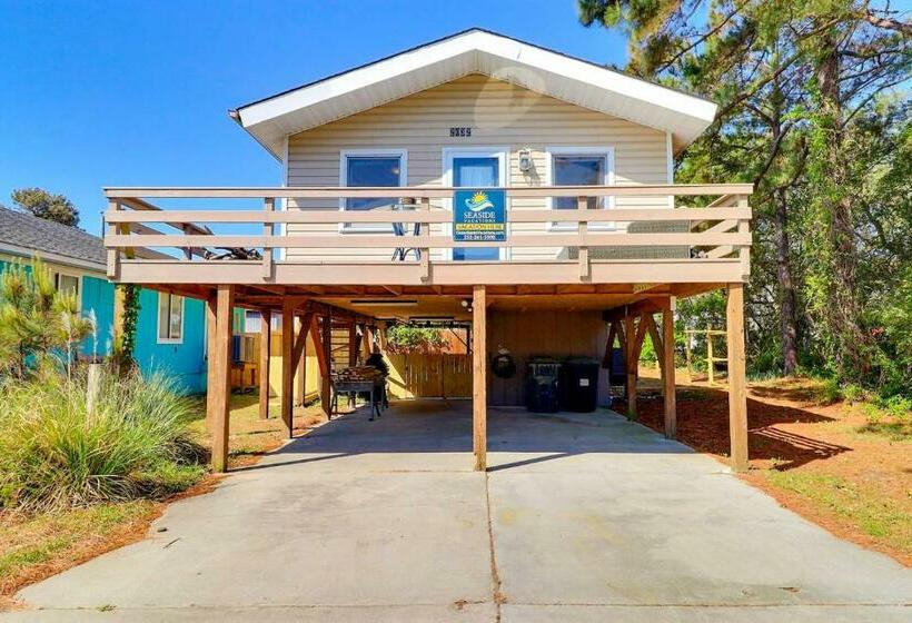 5041 The Captains Quarters 1 Block To Boat Access