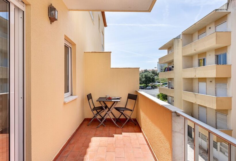 Joivy Gorgeous Apartment In Alcabideche