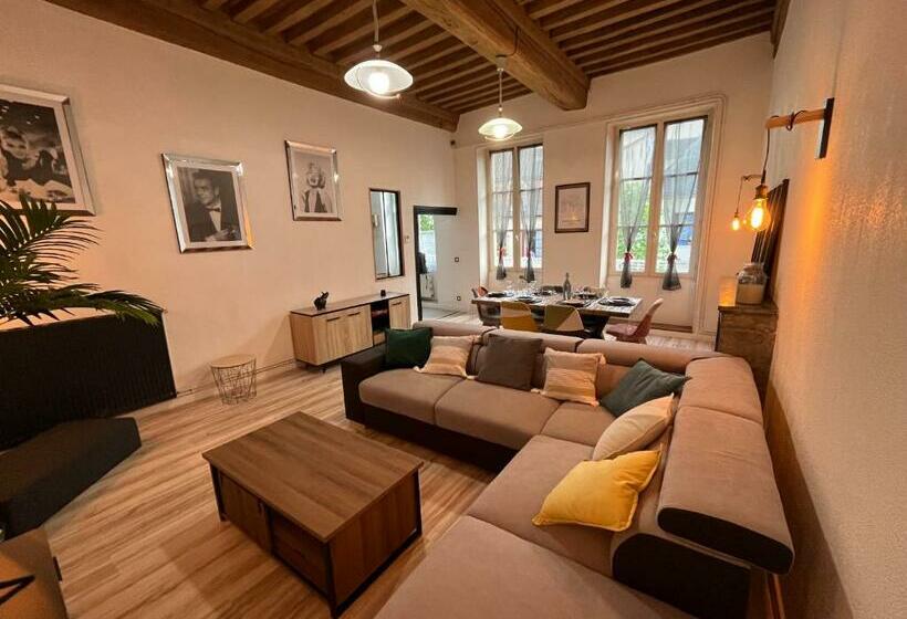 Appartement 6 Personnes   Au Coeur Du Centre Ville