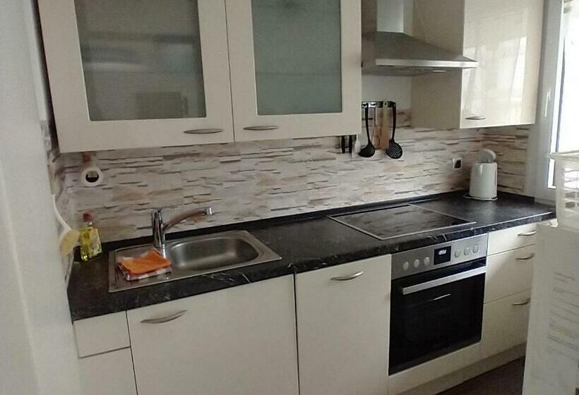 Appartement Anna Mit Innenpoolnutzung