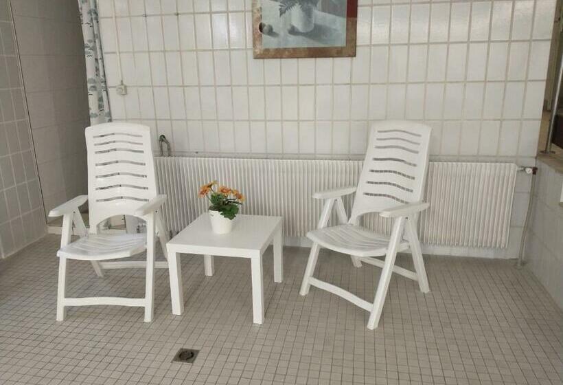 Appartement Anna Mit Innenpoolnutzung