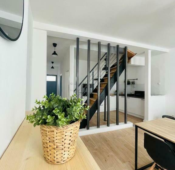 Be My Apparts, Appartement De Charme Au Beffroi, Douai, Coeur De Ville