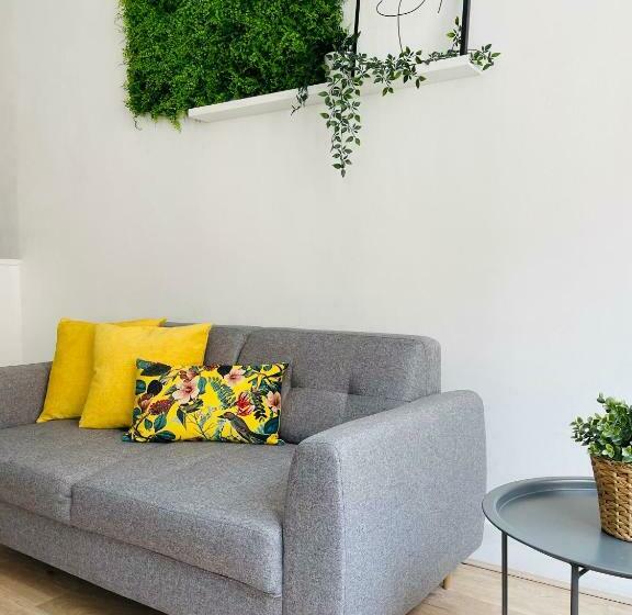 Be My Apparts, Appartement De Charme Au Beffroi, Douai, Coeur De Ville