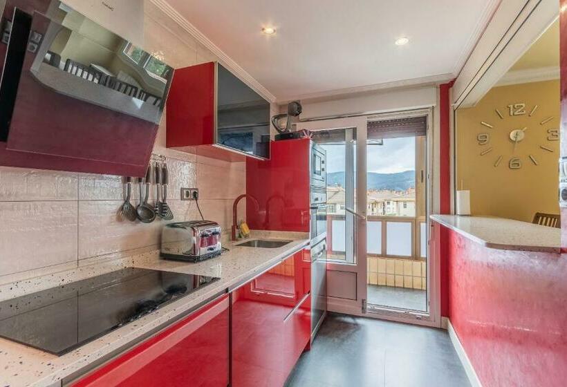 Bilbao Airport By Aston Rentals