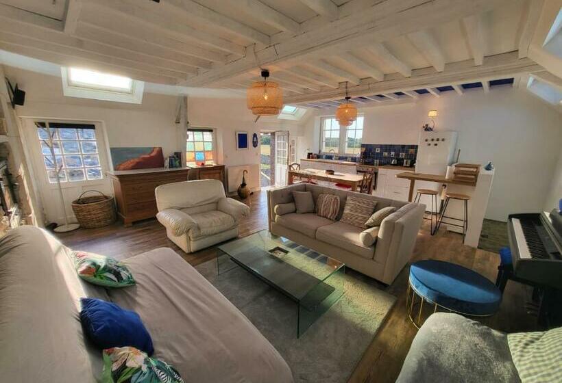 Casa Azul   Omaha Beach