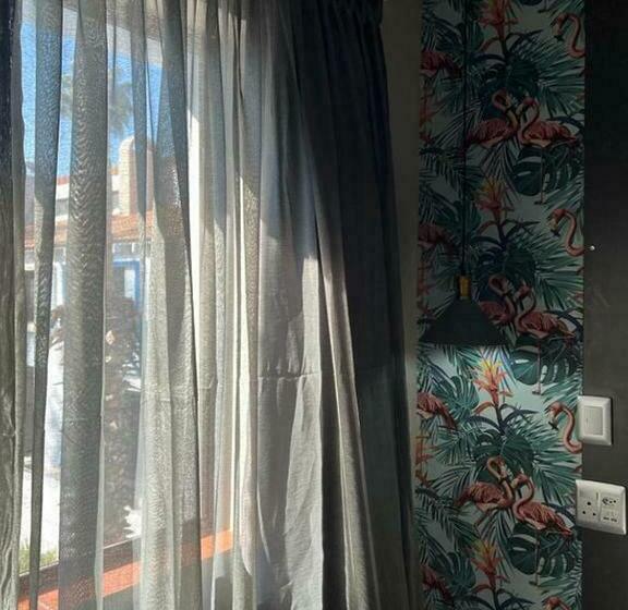 Elephant Springs Apartments