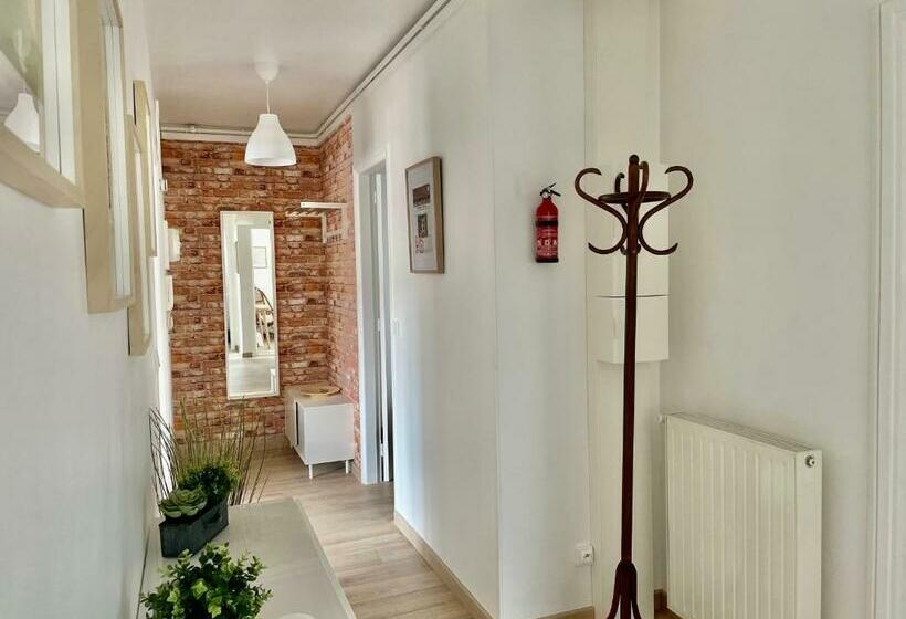 Le Bel Herminier   Calme, Accès Jardin, Proche Centre Ville