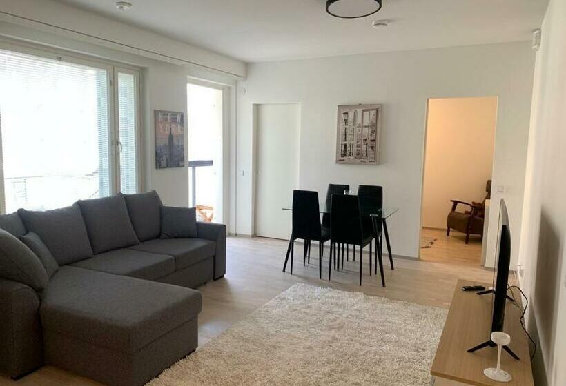 Modern City Apartment With Sauna Nearby The Airport